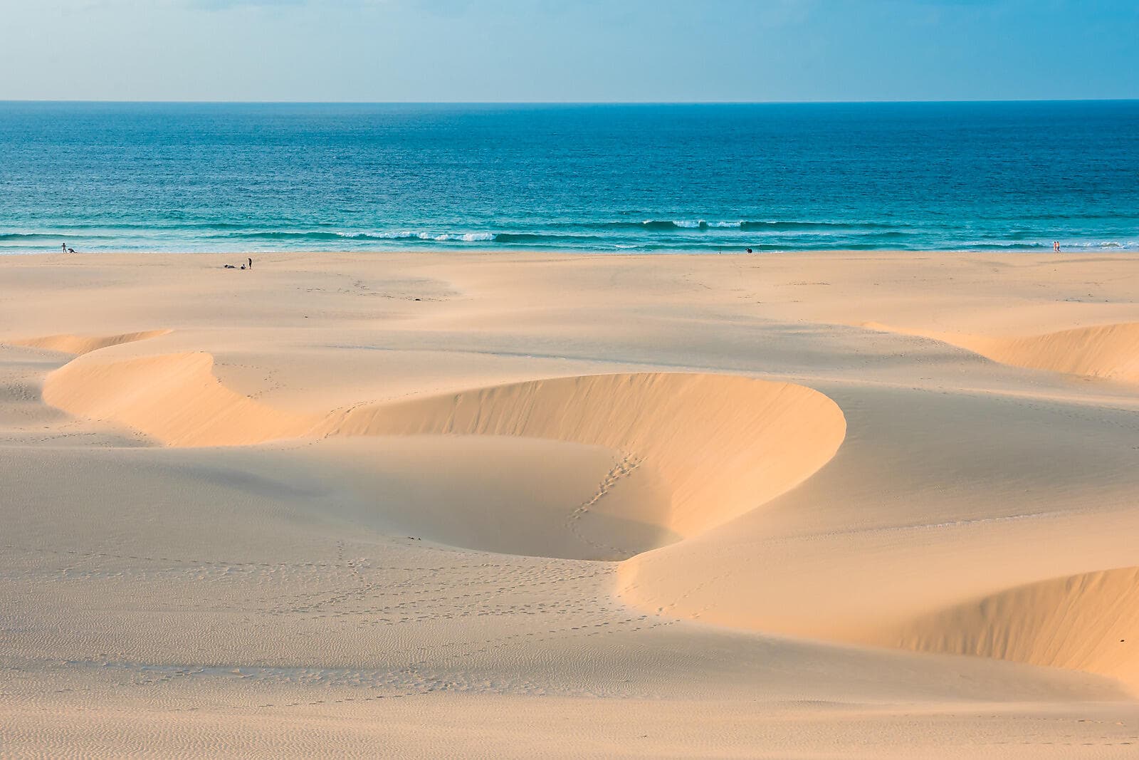 Entre volcans et océan, du Cap-Vert aux Canaries 